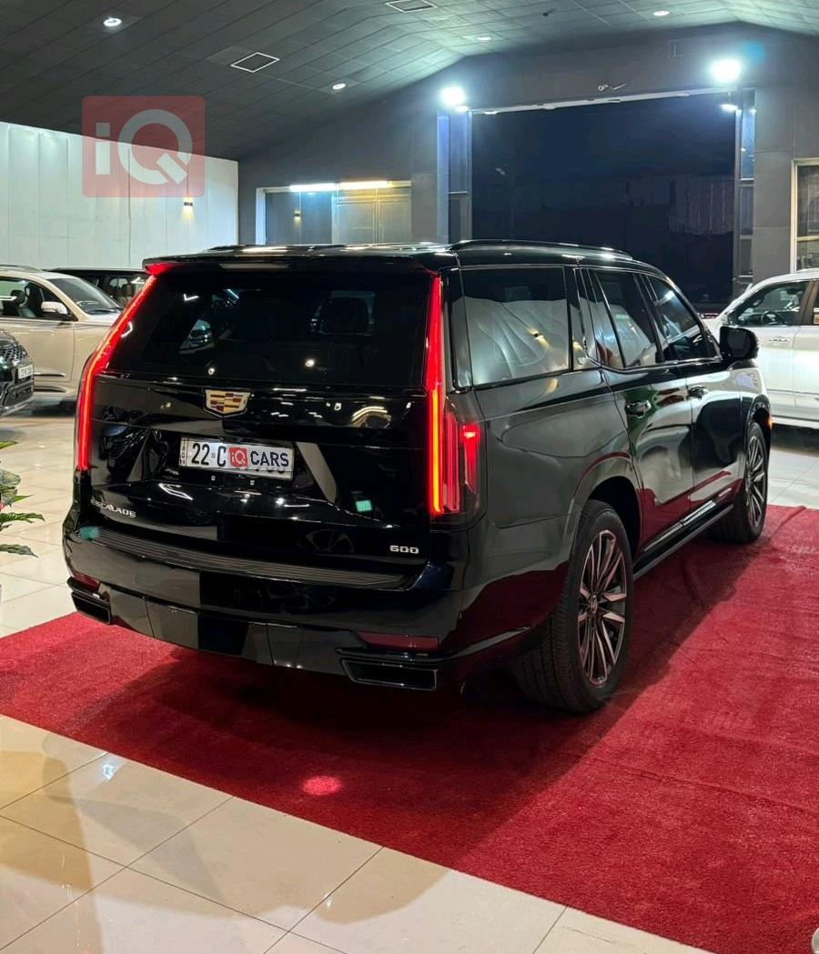 كاديلاك اسكاليد